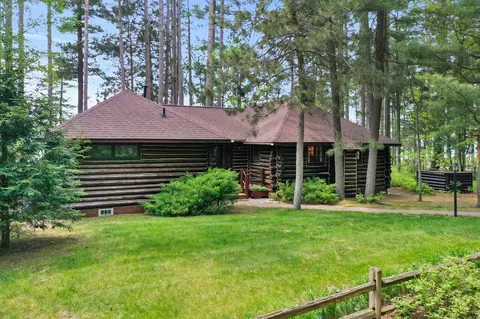 Exterior - 100 Flag Pt, Roscommon, MI 48653 photo 4 of 9
