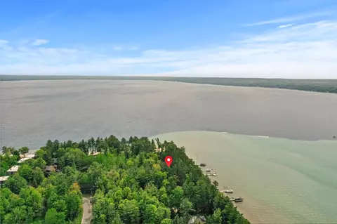 View/Area - 100 Flag Pt, Roscommon, MI 48653 photo 3 of 6