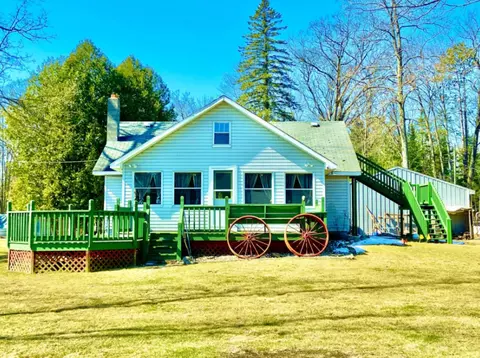 748 Shingle Lk, Lake, MI 48632