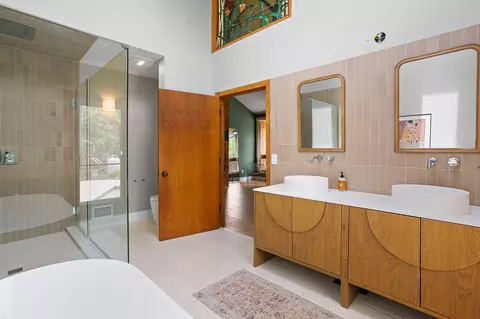 Bath - 4340 E Huron Riv, Ann Arbor, MI 48105 photo 2 of 6