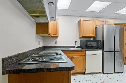 Kitchen - 4340 E Huron Riv, Ann Arbor, MI 48105 photo 4 of 4