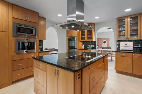 Kitchen - 4340 E Huron Riv, Ann Arbor, MI 48105 photo 3 of 4