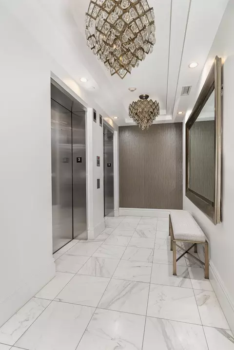 Entry Way - 110 E Main, Midland, MI 48640 photo 4 of 4