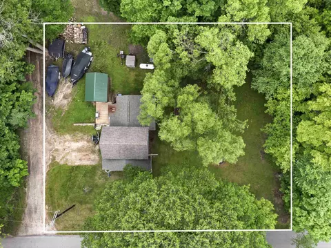 16933 3rd, Copemish, MI 49625