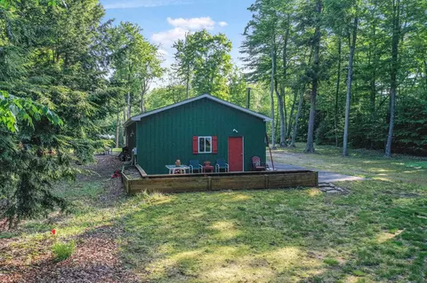Exterior - 405 E Shetland, Cedar, MI 49621 photo 8 of 11