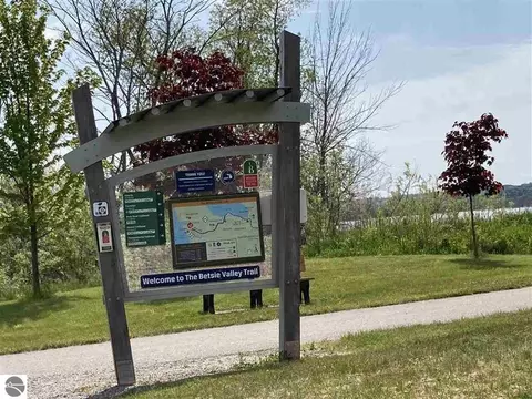 View/Area - 331 George Mcmanus, Elberta, MI 49628 photo 2 of 3