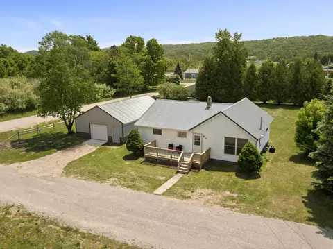 331 George Mcmanus, Elberta, MI 49628