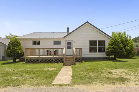 Exterior - 331 George Mcmanus, Elberta, MI 49628 photo 1 of 3