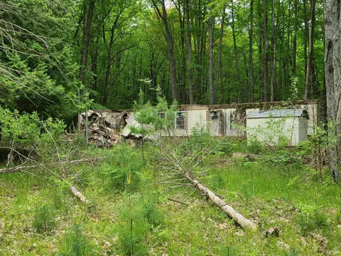 5072 Holmes, Harrisville, MI 48740