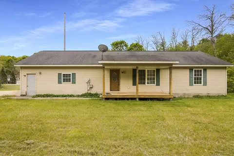 2733 Windcrest #LOT : 24, Traverse City, MI 49686