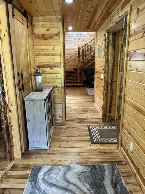 Entry Way - 8840 Golfside, Shepherd, MI 48883 photo 1 of 1