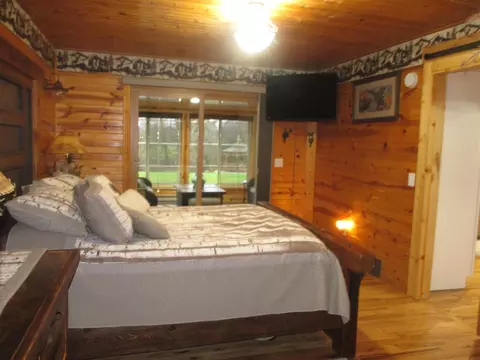 Bedroom - 8840 Golfside, Shepherd, MI 48883 photo 1 of 3