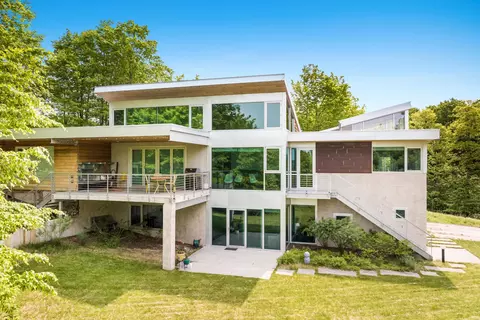 10621 Craig, Traverse City, MI 49686