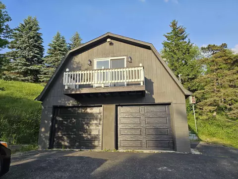 885 Hawthorne, Lupton, MI 48635 photo 3