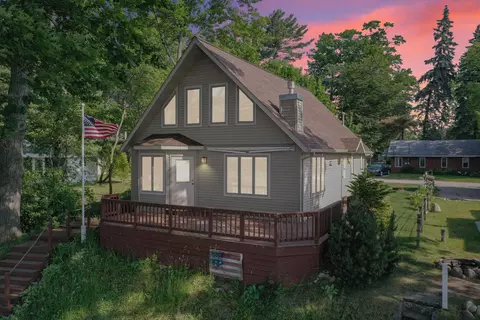 6387 W Maple, Lake City, MI 49651