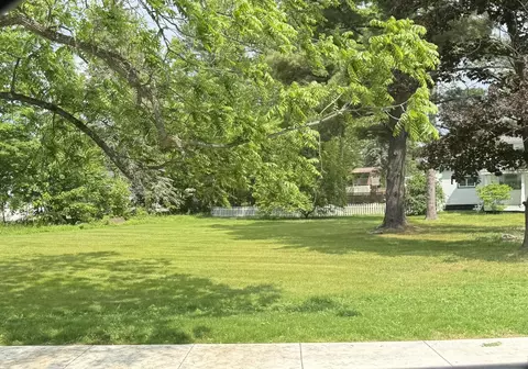 Ames, Elk Rapids, MI 49629 photo 16