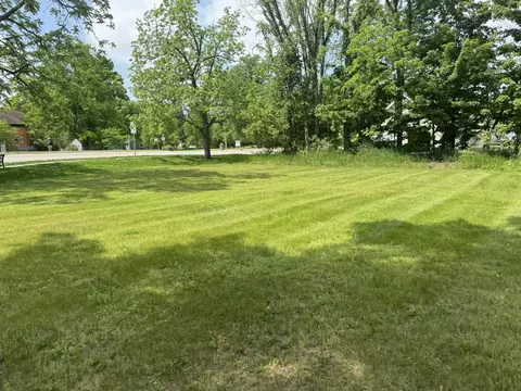 Ames, Elk Rapids, MI 49629 photo 11