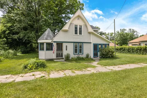 7692 3rd, Thompsonville, MI 49683