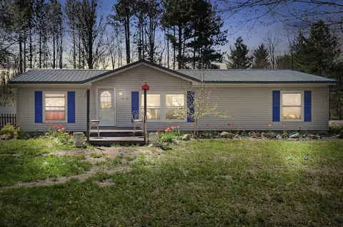 1493 NE Laura, Kalkaska, MI 49646
