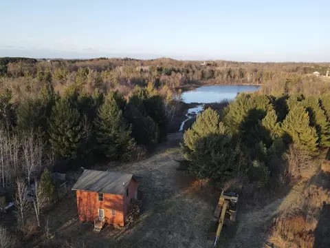 14120 185th, Leroy, MI 49655