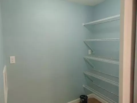 105 S Gwinner, Ithaca, MI 48847 photo 9