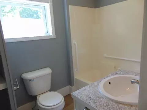 105 S Gwinner, Ithaca, MI 48847 photo 11