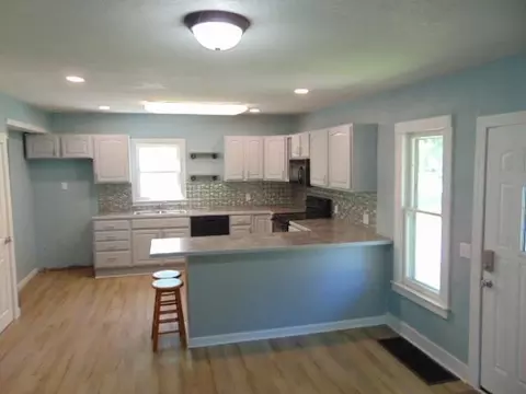 105 S Gwinner, Ithaca, MI 48847 photo 30