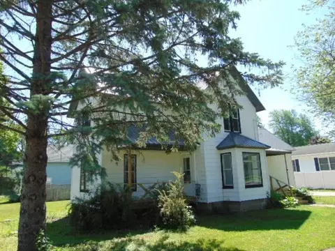 105 S Gwinner, Ithaca, MI 48847 photo 7