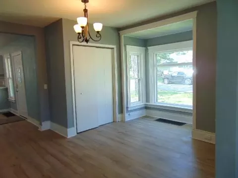105 S Gwinner, Ithaca, MI 48847 photo 14