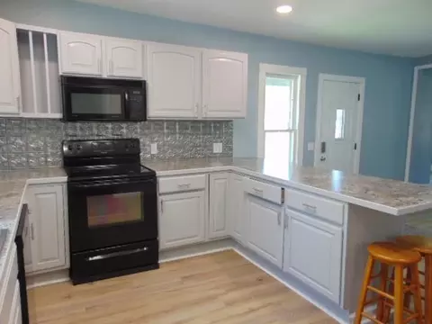105 S Gwinner, Ithaca, MI 48847 photo 10
