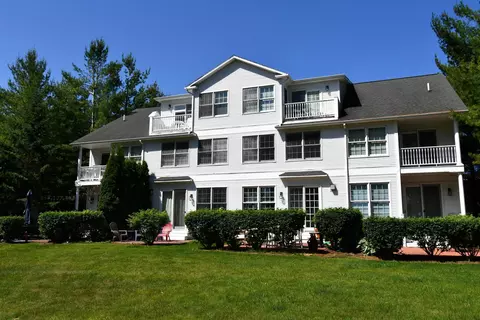 13354 Stover #6, Charlevoix, MI 49720