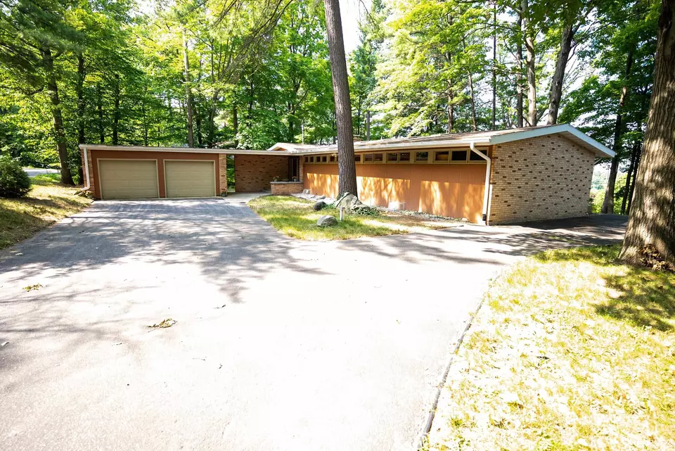 Exterior - 1620 Timber, Traverse City, MI 49686 photo 2 of 8