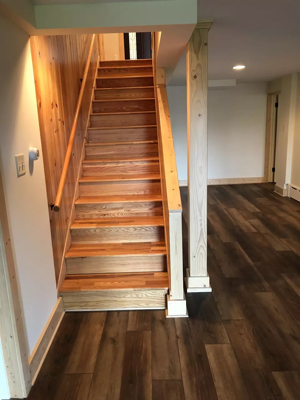 Entry Way - 1620 Timber, Traverse City, MI 49686 photo 4 of 4