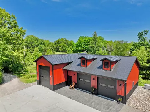 Exterior - 4255 S Eberhart, Clare, MI 48617 photo 4 of 14