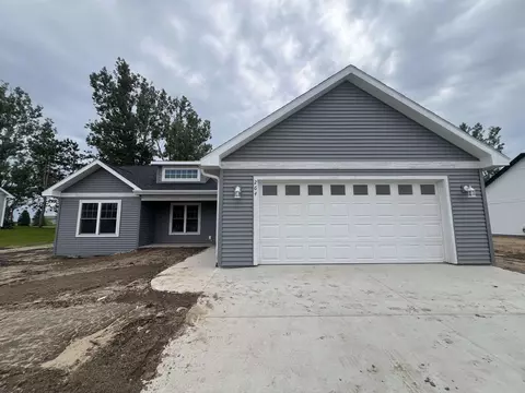 264 Grouse, Traverse City, MI 49685