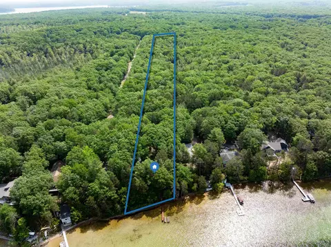 5692 Lakeview, Interlochen, MI 49643