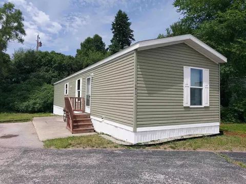5034 N Silver Lk, Traverse City, MI 49685