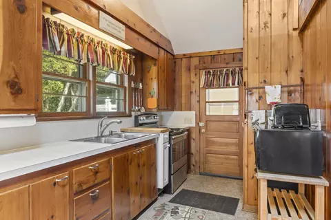 5002 Herring, Arcadia, MI 49613 photo 17