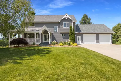 7360 S Upper Orch, Cedar, MI 49621