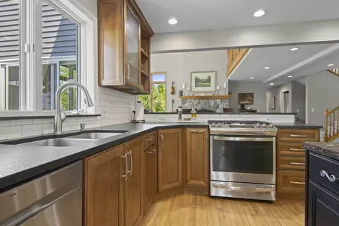 Kitchen - 7360 S Upper Orch, Cedar, MI 49621 photo 5 of 6