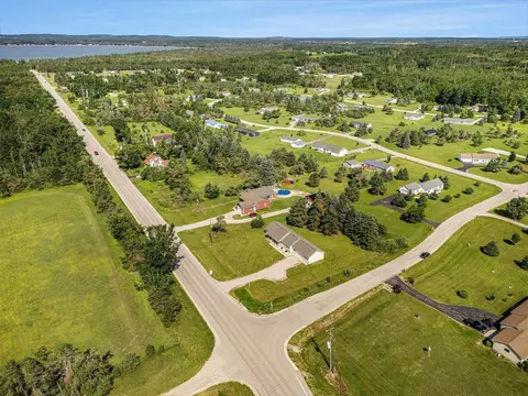 2703 Orchard Bch, Cheboygan, MI 49721 photo 37