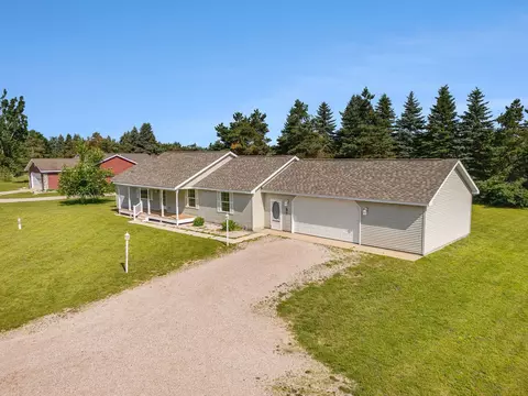 2703 Orchard Bch, Cheboygan, MI 49721 photo 3