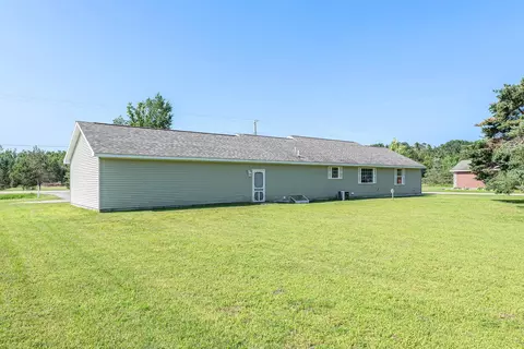 2703 Orchard Bch, Cheboygan, MI 49721 photo 28