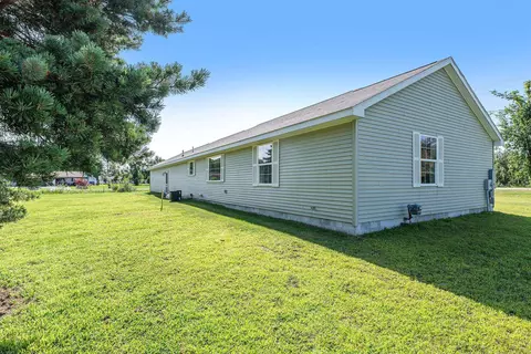 2703 Orchard Bch, Cheboygan, MI 49721 photo 27