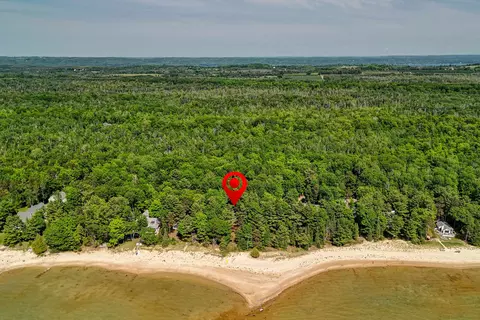 376 S Golden Bch #LOT : 33, Kewadin, MI 49648