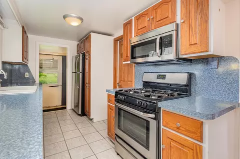 3366 E Hubbard, Midland, MI 48642 photo 7