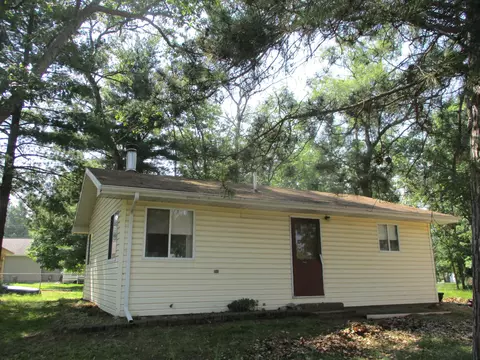 1639 Pontiac, West Branch, MI 48661