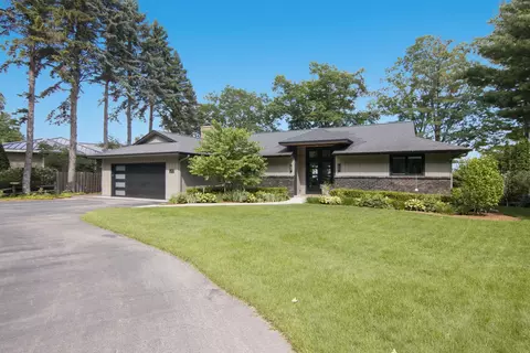 7520 East Shr, Traverse City, MI 49686