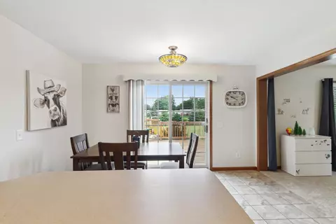Dining - 514 Westwind, Ithaca, MI 48847 photo 2 of 2