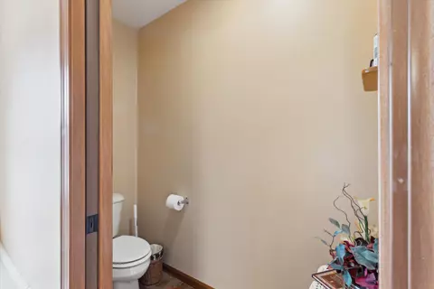 Entry Way - 514 Westwind, Ithaca, MI 48847 photo 6 of 9